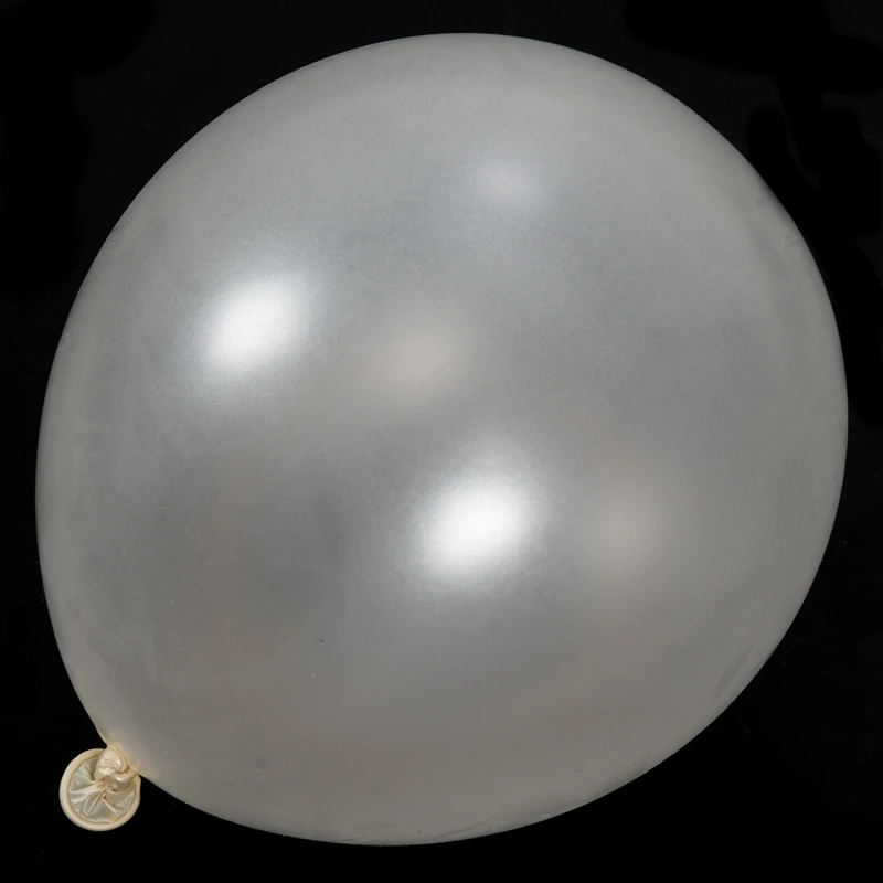 100 Balloons Birthday Wedding Party Decoration Club Balloons 25 cm Color: white