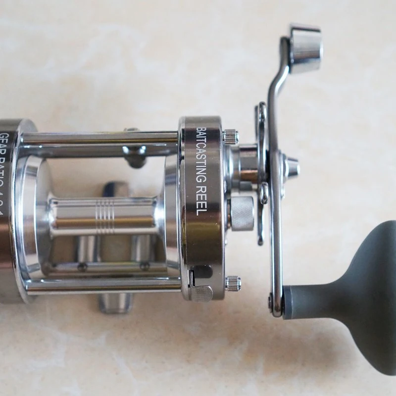 

Cl70A Fishing Towline Fishing Reel Fishing Tackle 2 + 1 Bb Right Hand Gear Than 4.21 Silver Grey Color With Handle