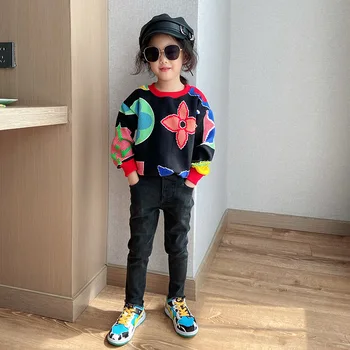 

Girls flower sweater 2020 autumn new tops, foreign style big childrens outer wear imitation sweater pattern kids girl clothes