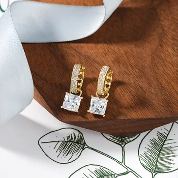 

2020 New Arrival Classic Simple Exquisite Rhinestone Square Women Dangle Earrings Gold Color Metal Party Pendiente