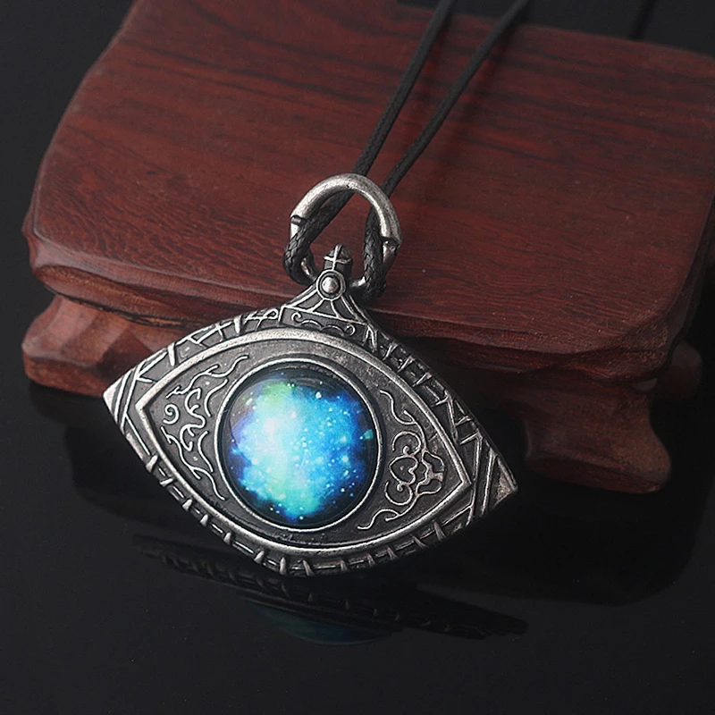 Midy Game Bloodborne Cosmic Eye Necklaces Crow Hunter Wheel Hunter Badge Pendant Necklace Men