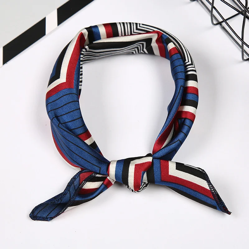 Шикарные шелковые шарфы для женщин, Элегантный квадратный шарф для женщин, ретро принт, галстук для волос, маленький шейный шарф, Дамская бандана - Цвет: 17