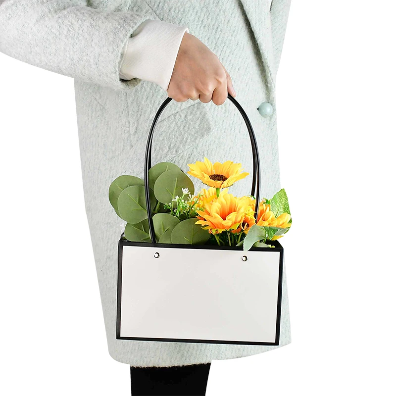 Premium Kraft Paper Flower Boxes for Wedding Rose Bouquet Arrangements, Handheld Gift P... - SKU KPFB1538 - UGI Packaging