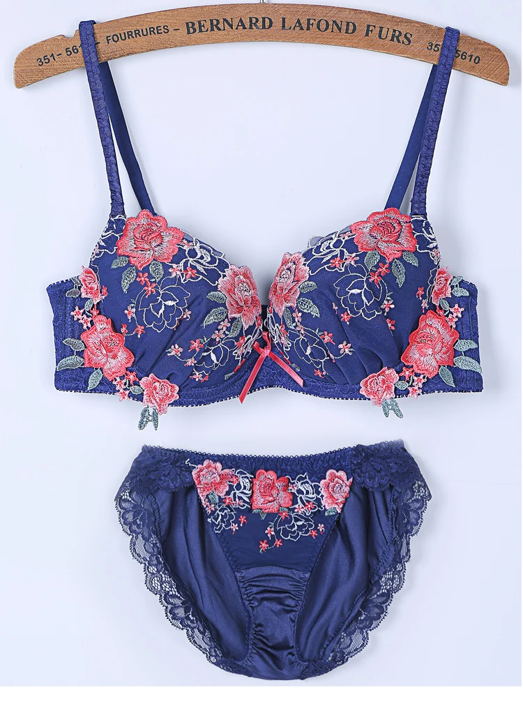 European sexy underwear embroidery flower mesh deep V on the girl lady bra set 2044