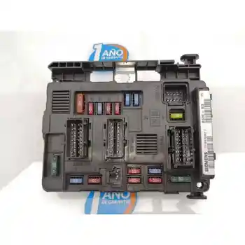 

964349888000 BOX RELES/FUSES CITROEN C2