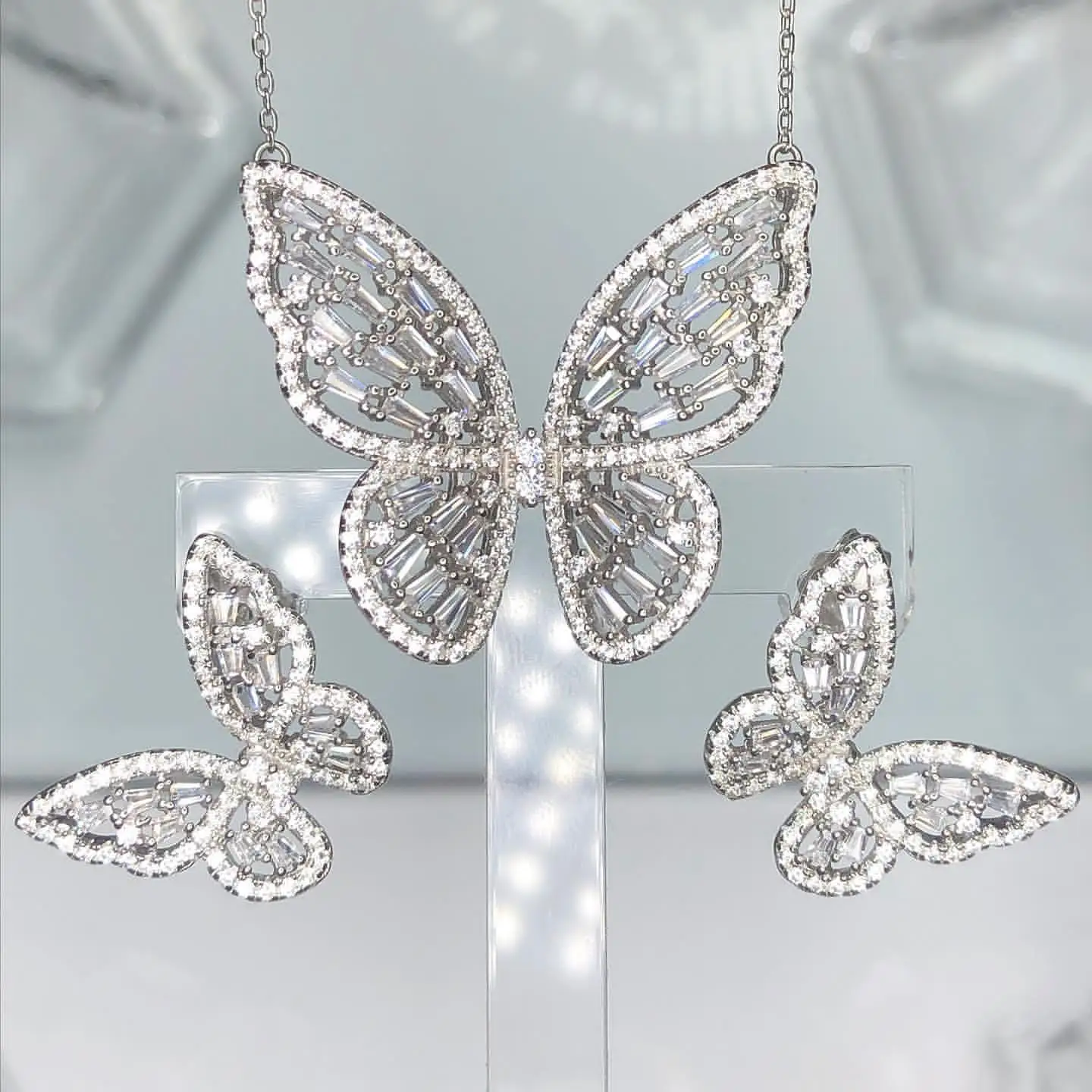 bling square cz butterfly necklace 2022 