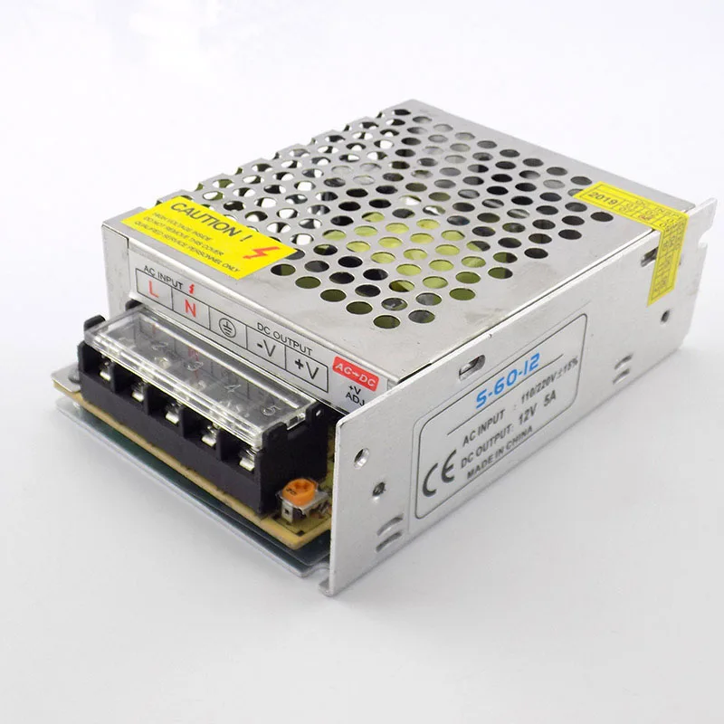 Адаптер трансформатора освещения AC100V-265V к DC 12V 5A CCTV Блок питания для камеры Конвертер для светодиодной ленты Выключатель света зарядное устройство G16