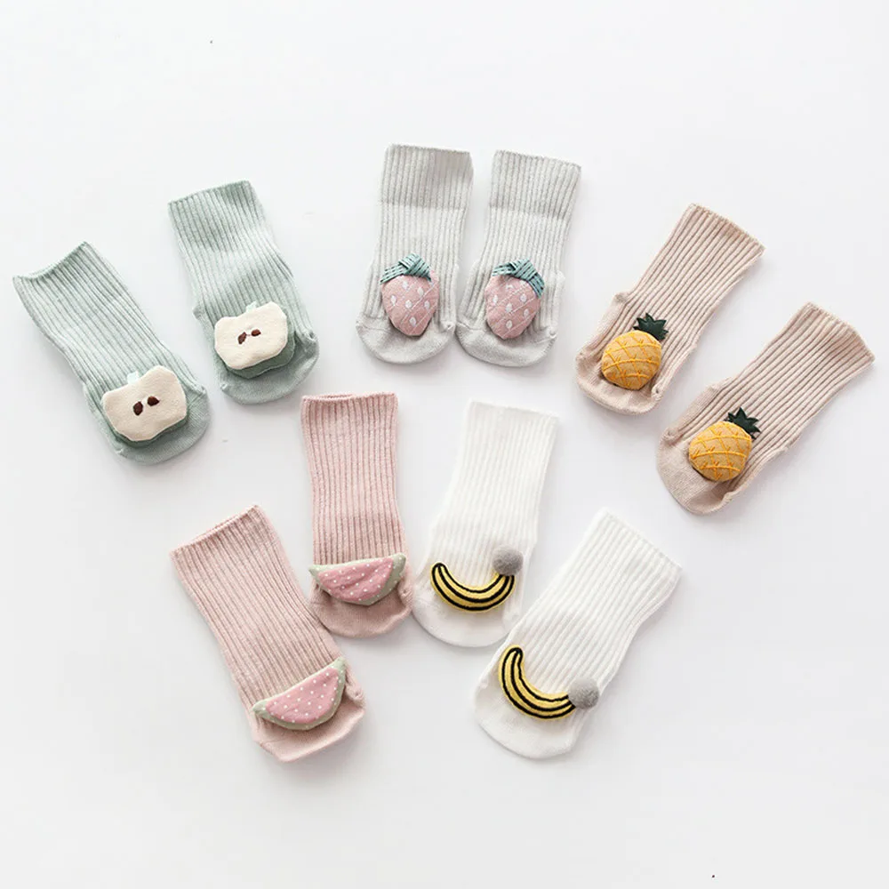 Хлопковые носки для детей от 0 до 18 месяцев Детские нескользящие носки-тапочки с мультипликационными фруктами и резиновой подошвой для малышей теплые носки для малышей на осень и весну