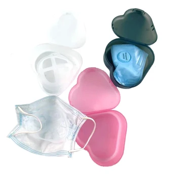 

10 Pieces of Portable Heart-Shaped Mask Storage Box Dustproof and Moisture-Proof Mask Storage Box