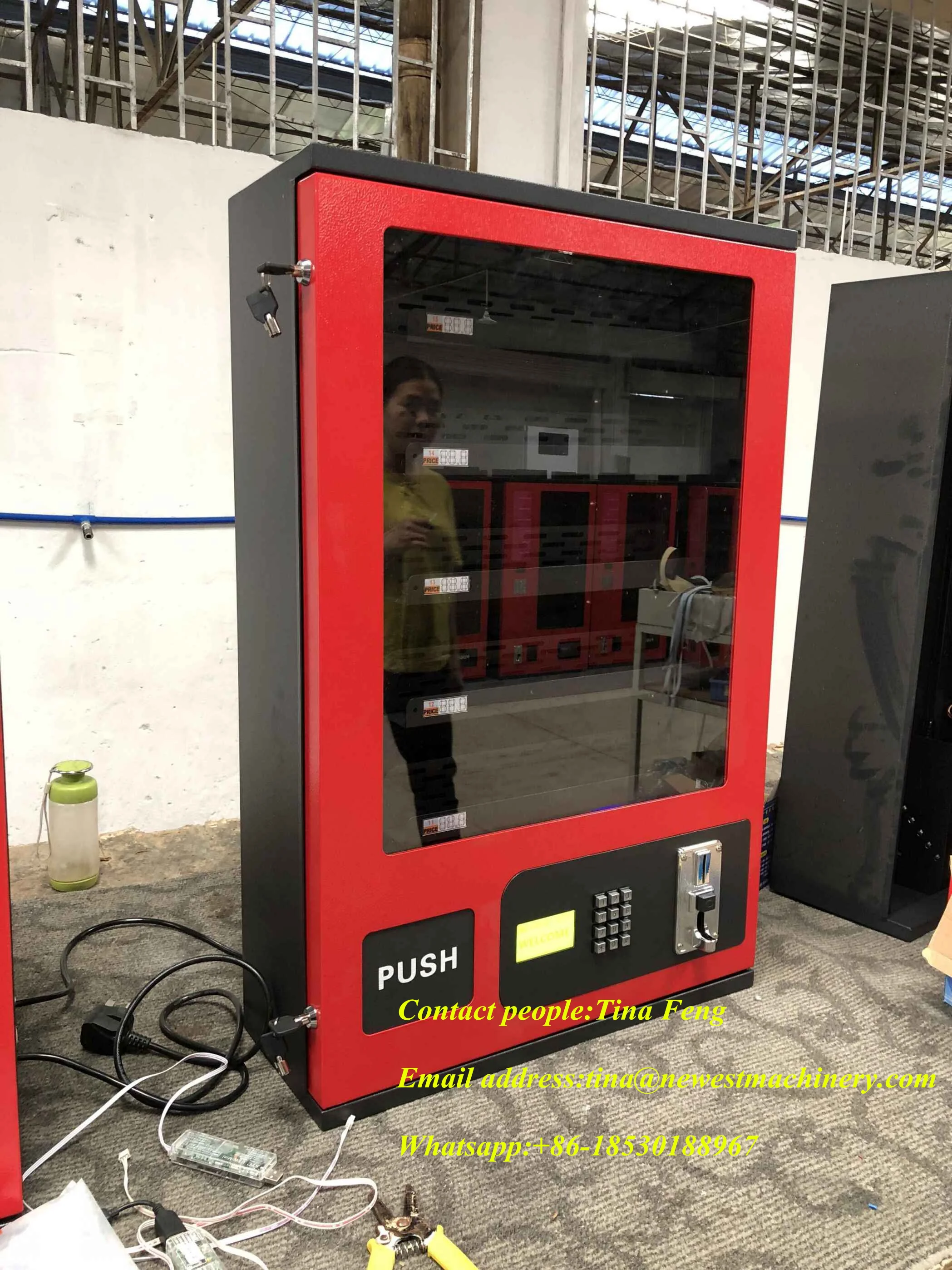 

Easy operation vending machine food/cigarette vending machine/snack vending machine