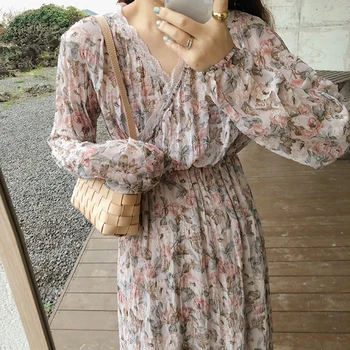 

2020 Spring Elegant Women Dress Loose Holiday Clothing Ladies' Floral Pleated Dress Beach Style Flare Sleeve Print Dress