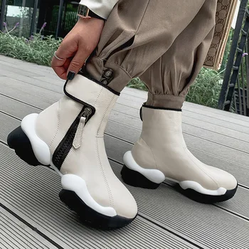 

2020 autumn and winter fashion sports women's shoes all-match casual short boots women's mid-heel women's boots plus size34-42