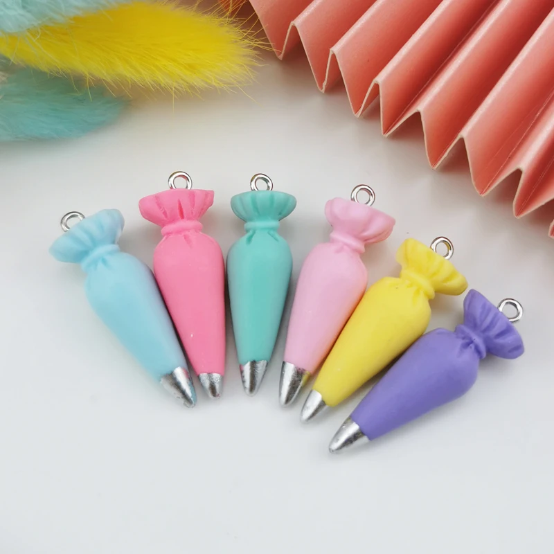 

ApeUr 10pcs Trendy Colorful Simulation Cream Pendant Charms Macarons Cream Bag Resin Charms Jewelry Making DIY Earrings Floating