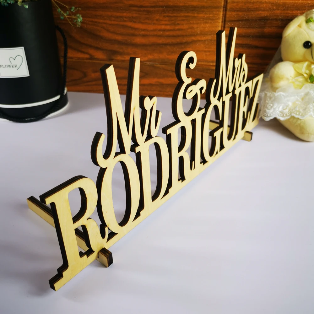 Custom Mr & Mrs Name Wedding Table Sign,Personalized color wood Table Sign Wedding with name,For wedding party Decor Supplies (2)