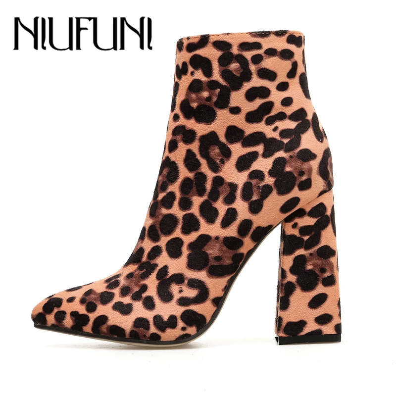 

NIUFUNI 2019 Ladies Sexy Leopard Boots Women Thick High Heels Ankle Boots Pointed Toe Suede Autumn Shoes Botas Mujuer Size 35-42