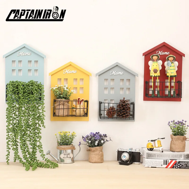 

CAPTAINIRON Iron Decorative Shelf Wood House Shaped Wall Shelves for Keys Creative Metal Wall Decoration Christmas Home Decor