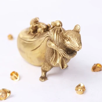 

Pure Brass Pendant Lucky Home Decoration Mouse Ornament Miniature Gold Bag Vintage Office Gift Amber Figurine Rat Fortune Mini