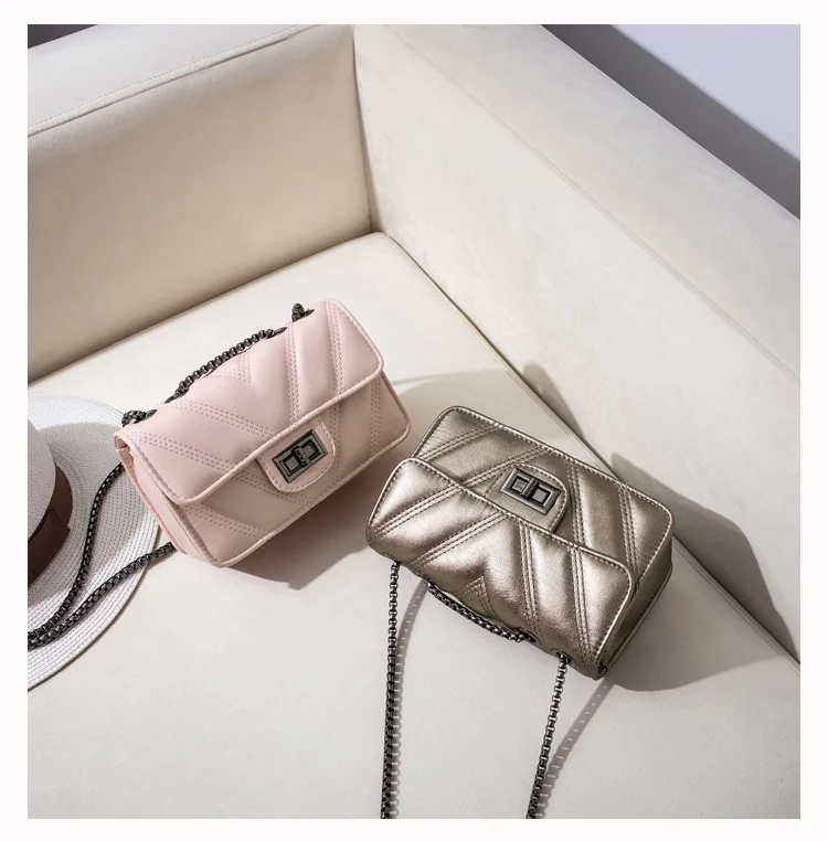 Mini Quilted Leather Double Flap Handbag 2019 New Luxury Designer Women's Chain Shoulder Bags Classic Crossbody Flap Purse Black (12)