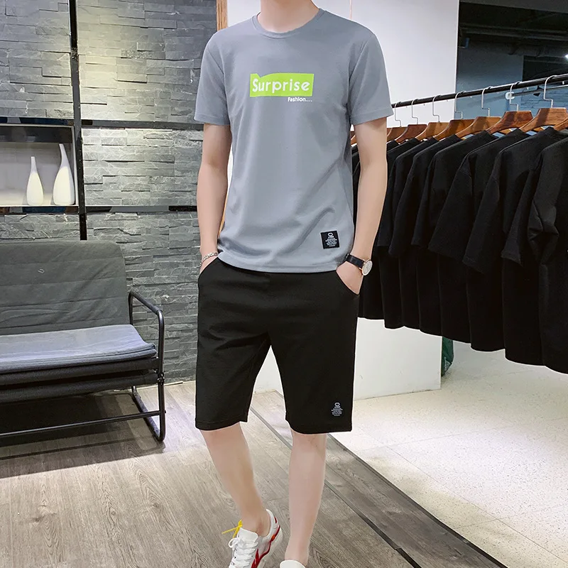 

2020 New Suits Casual Printed Letter T Shirt Streetwear Male Brand Clothes Summer Two Piece Tracksuit Shorts Set Men Sportswears