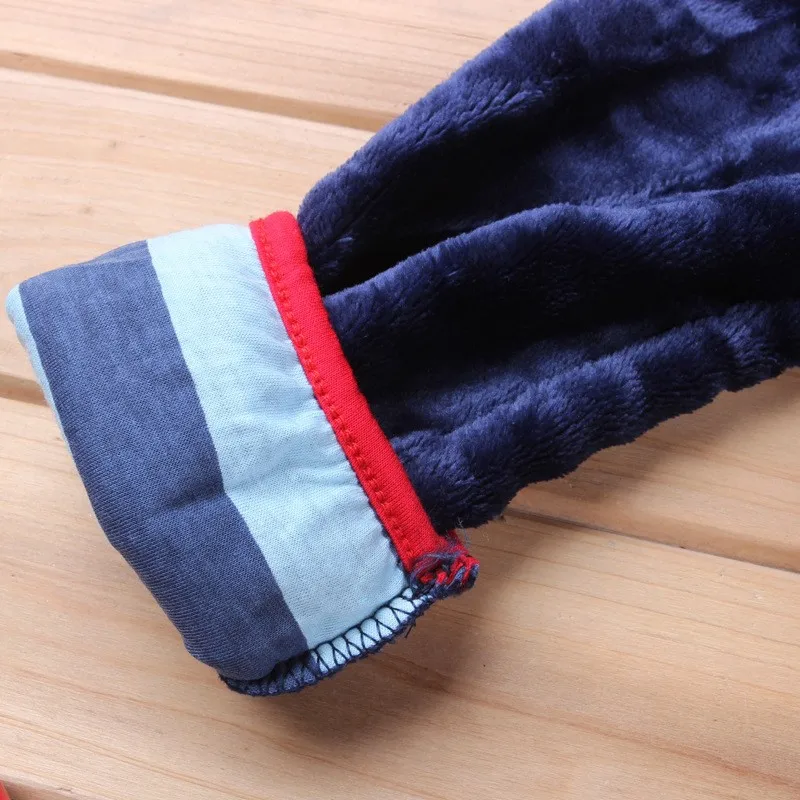 1945477531_1213310904