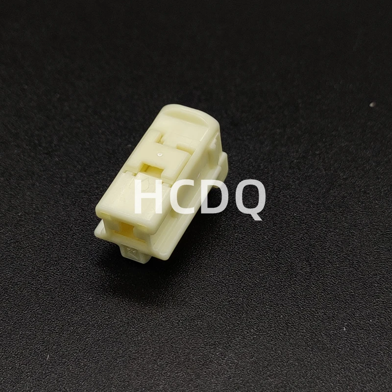 The original 90980-11259 1PIN automobile connector plug shell and connector are supplied from stock