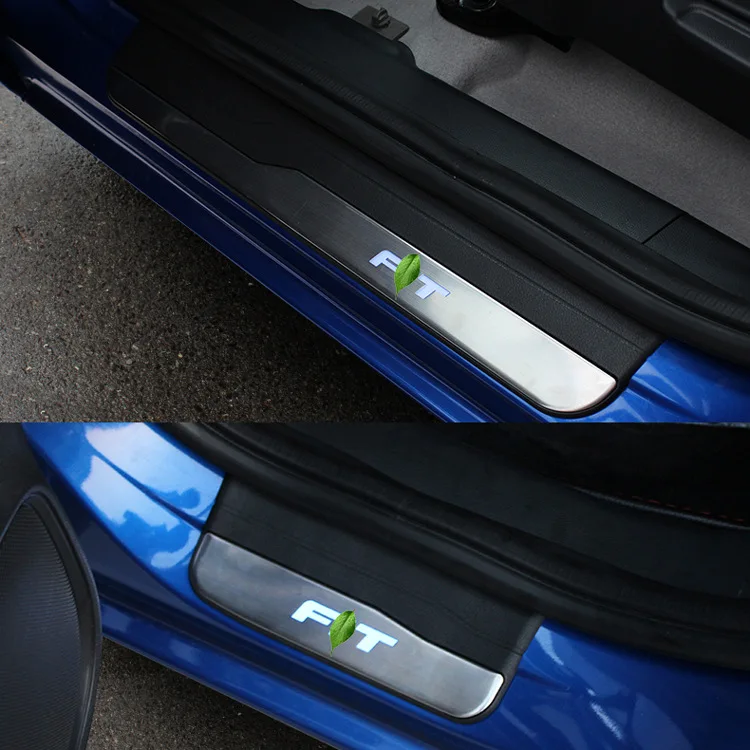 

Suitable for Honda 14-18-Fit LED Welcome Pedal Original Factory-LED Light Included Article Threshold Fit Modified