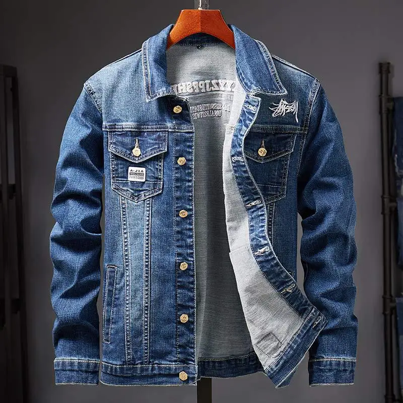 

2020 Spring And Autumn Men plus Velvet Jeans Coat Trend Lettered Embroidered Slim Fit Tops Casual Denim Jacket Men's Fashion