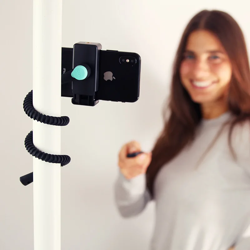 

Mobile Phone Bracket Live Selfie Stick Bluetooth Remote Control Photo Shoot Useful Product Photography Tripod Flexible Portable