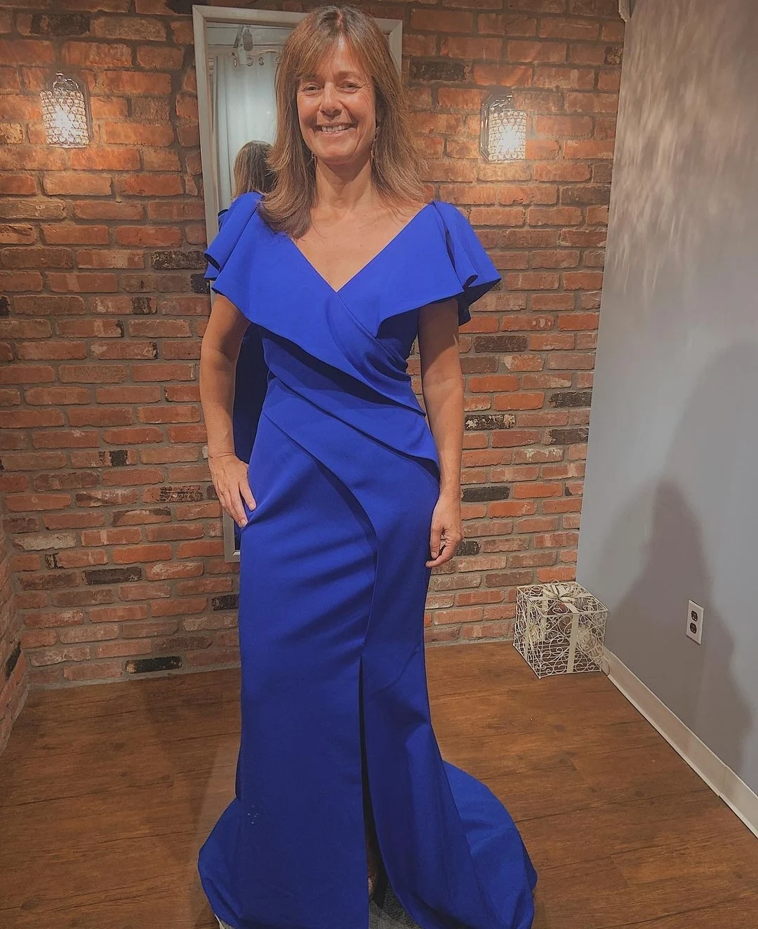 

Elegant Long Royal Blue Mermaid Mother of Bride Dresses Floor Length Lace Up Back Pleated Abendkleider Robes de Soirée for Women