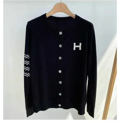 DY Europe station cashmere cardigan women's loose H-letter thin knitted jacket sweater slim round neck sweater Black
