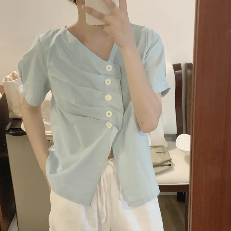 

LANMREM Solid Color Irregular Side Buckle V-neck Short-sleeved Split Woman Shirt Casual Simple Fashion 2019 Summer New TV186