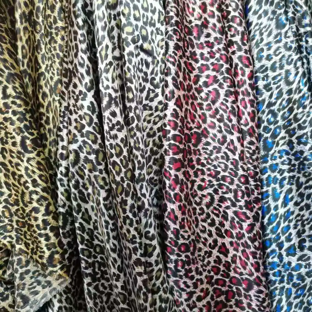 Леопардовая ткань атласная глянцевая мягкая подкладка сделай сам поли шармёз с