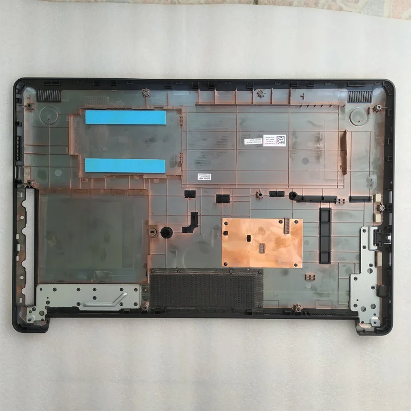 Чехол для ноутбука D для Dell Inspiron 17 5000 P35E серии 5770