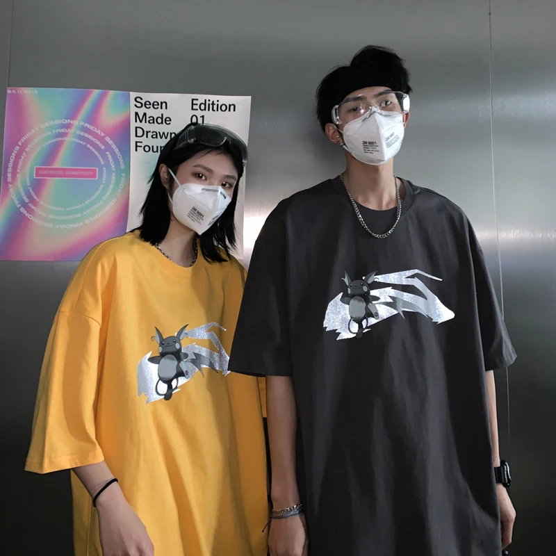

Reflective Anime Printed T Shirt Cotton Summer Tops Hip Hop Shirt for Mens Streetwear Oversized T Shirt with Pikachu Graphic Tee