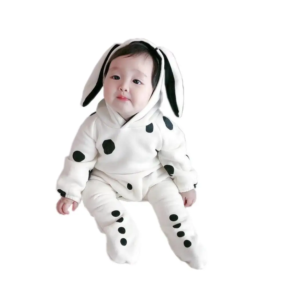 Одежда для маленьких девочек 0-3 лет, детские комбинезоны в горошек+ носки, костюмы, Осень-зима, милые белые наряды для новорожденных, набор для младенцев для мальчиков и девочек