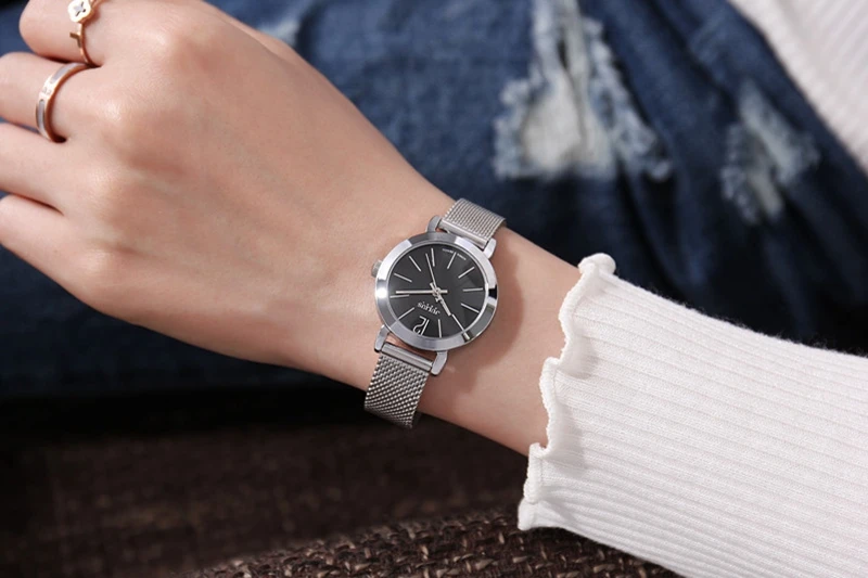 New Women Rose Gold Steel Bracelet Watch Ladies Silver Mesh Band Quartz Watches Girl Fashion Casual Simple Clock Teen Time Hour