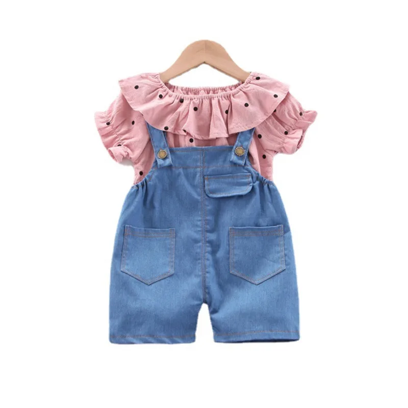 

Новый летний костюм для маленьких девочек, детская Милая футболка, шорты на бретельках, 2 шт./компл., повседневная хлопковая одежда для малышей, детские спортивные костюмы