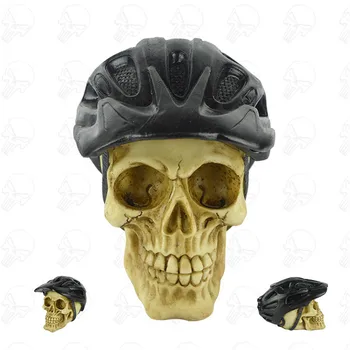

CYCLIST HELMET SKULL FIGURINE LANDSCAPE CREATIVE SKULL MINIATURE HOME DECORATION CRAFTS HALLOWEEN BIRTHDAY GIFTS L3061