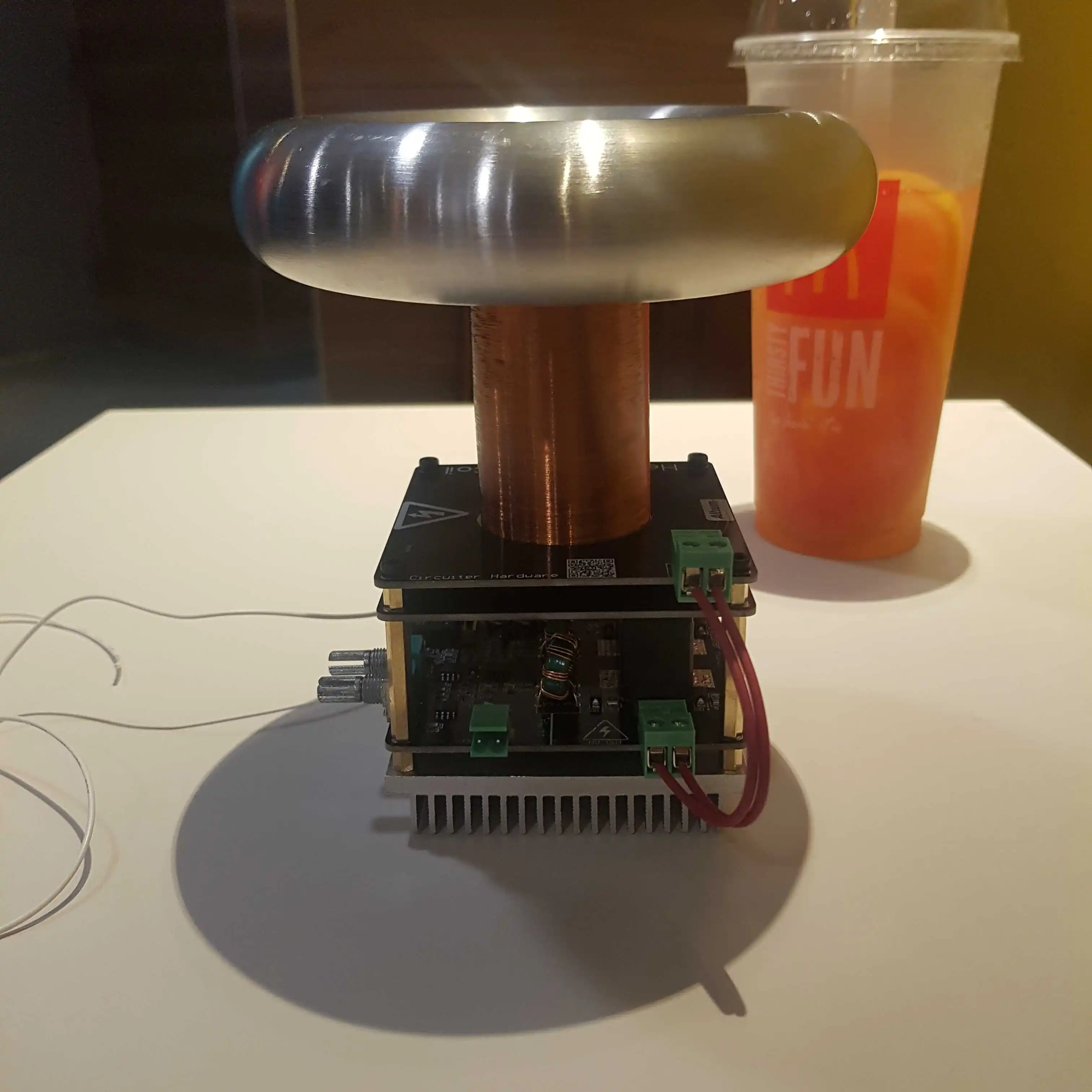 Tesla coil miniSSTC готовый продукт