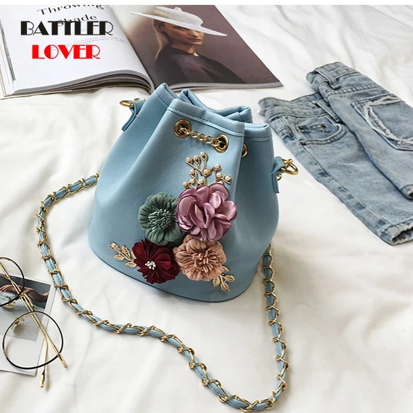 Women Shoulder Bags 2020 summer new Korean version of the Messenger bag handbag chain wild crack printing wild shoulder bag