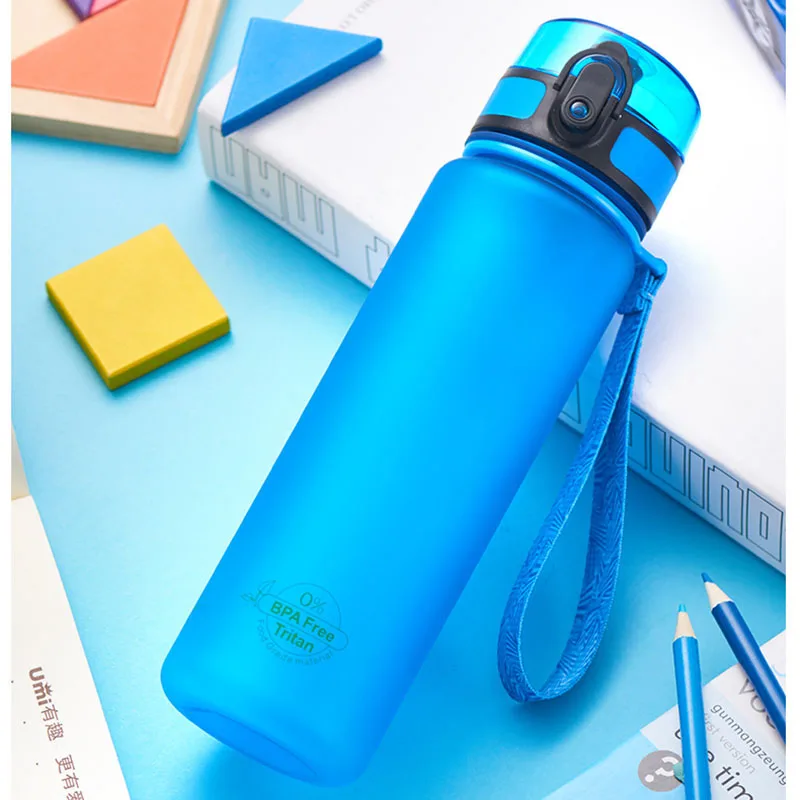 Blue 500/1000 мл Спортивная бутылка для воды, пластиковый прямой шейкер для напитков, бутылки для тренажерного зала, улицы, велосипеда, пешего туризма, портативная Герметичная Бутылка для напитков - Цвет: Blue