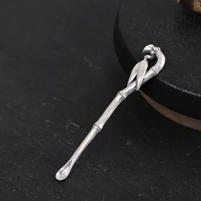 

Golden Deer Kingfoot Silver S990 Retro Collection Silver Craft Silver Ear Scoop Pendant, Female Fashion Ear Scoop