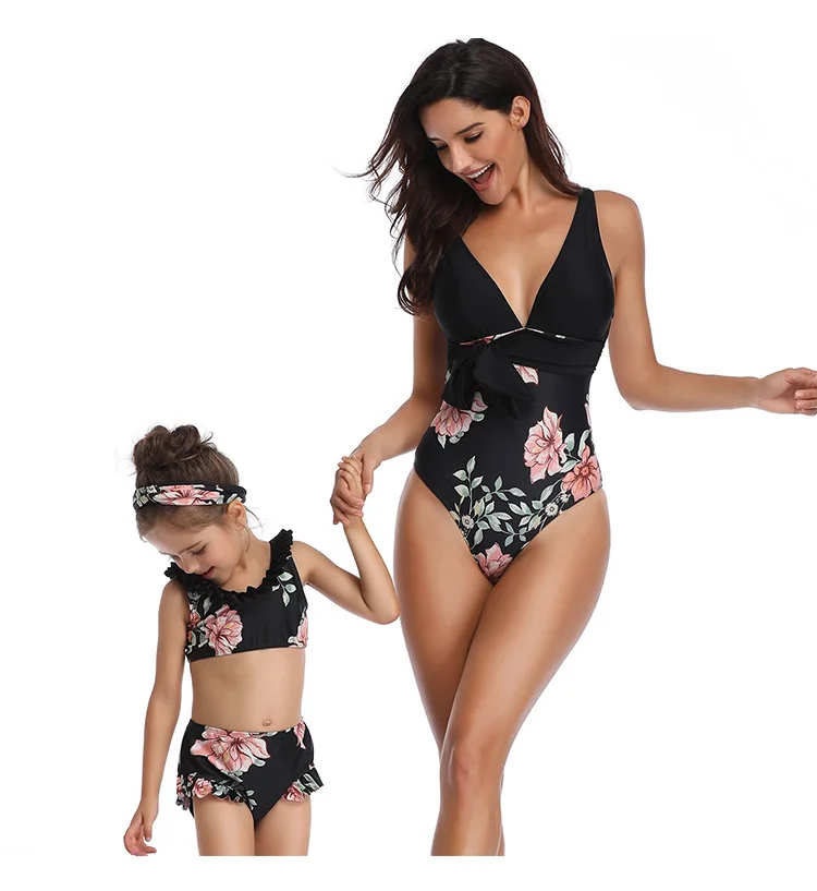 family clothes set Family Matching Swimsuit Lady Bikini Girls Swimsuit With Shorts Children Bathing Suit if you need two Swimwear, please order two cute matching outfits for couples