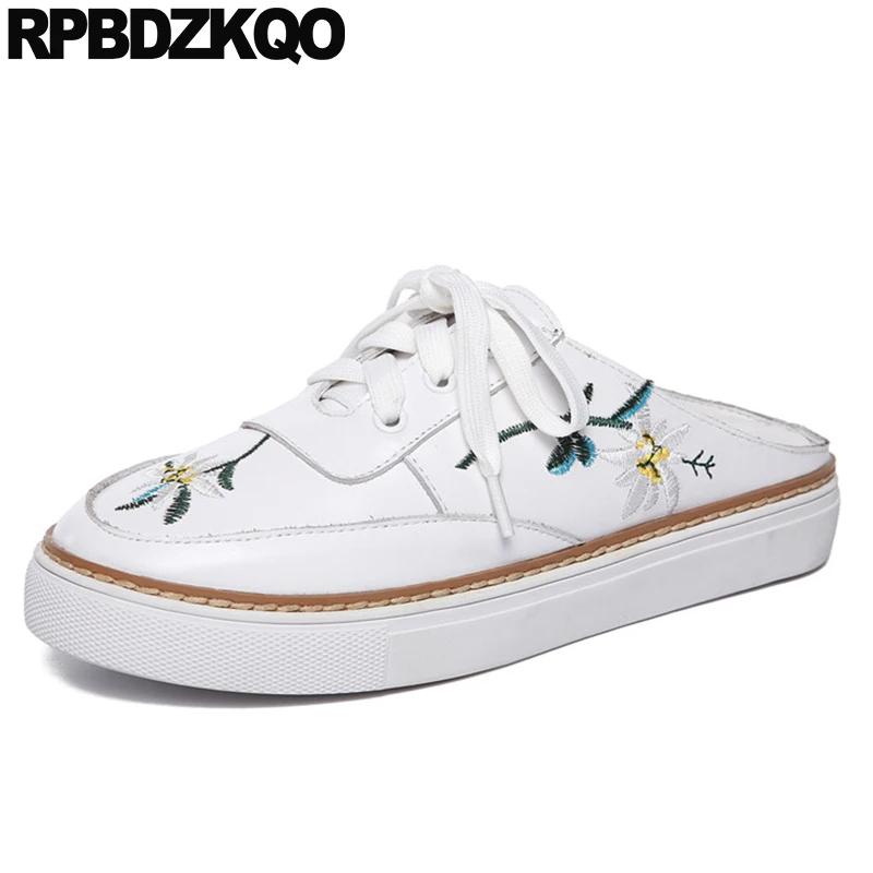 

Mules Sneakers White Chinese Embroidered Shoes Flower Slip On Embroidery Casual Breathable Slippers Floral Women Chic Lace Up