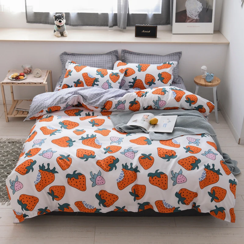 

ANNAs Good Stuff 2019 Newest Fruit Printing Quilt Cover Strawberry Pie Bedding Set Grey Plaid Bedsheet White DuvetCover 4pc Gift