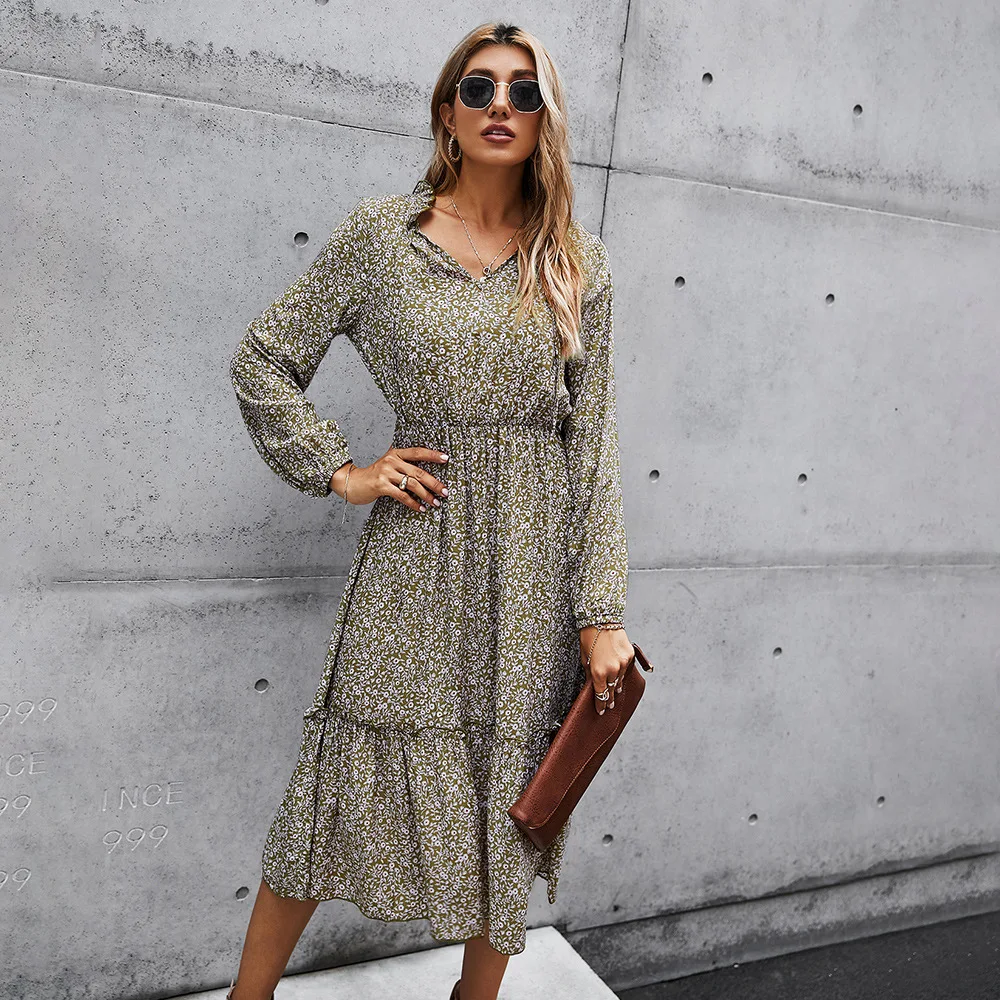 

Designer women's dress fall / winter 2020