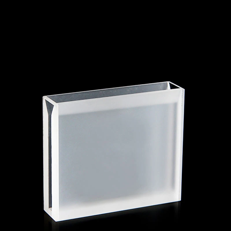 

Quartz micro colorimetric dish 50mm uv slit 3mm high transmittance 5.25ml dual light fused colorimetric cup