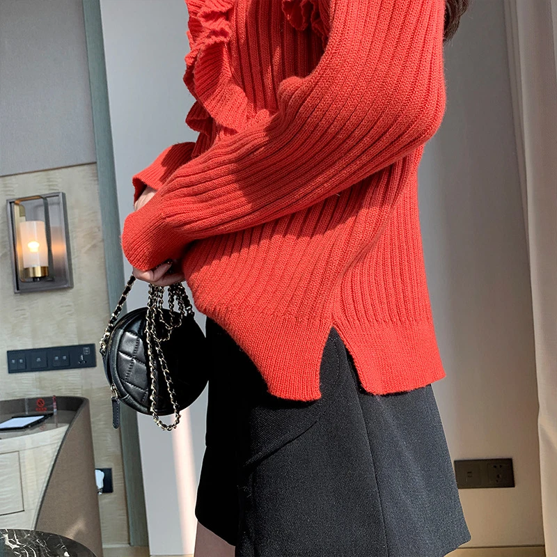 TWOTWINSTYLE Casual Red Striped Knitting Sweaters For Women O Neck Long Sleeve Autumn Pullovers Female Fashion Clothing New