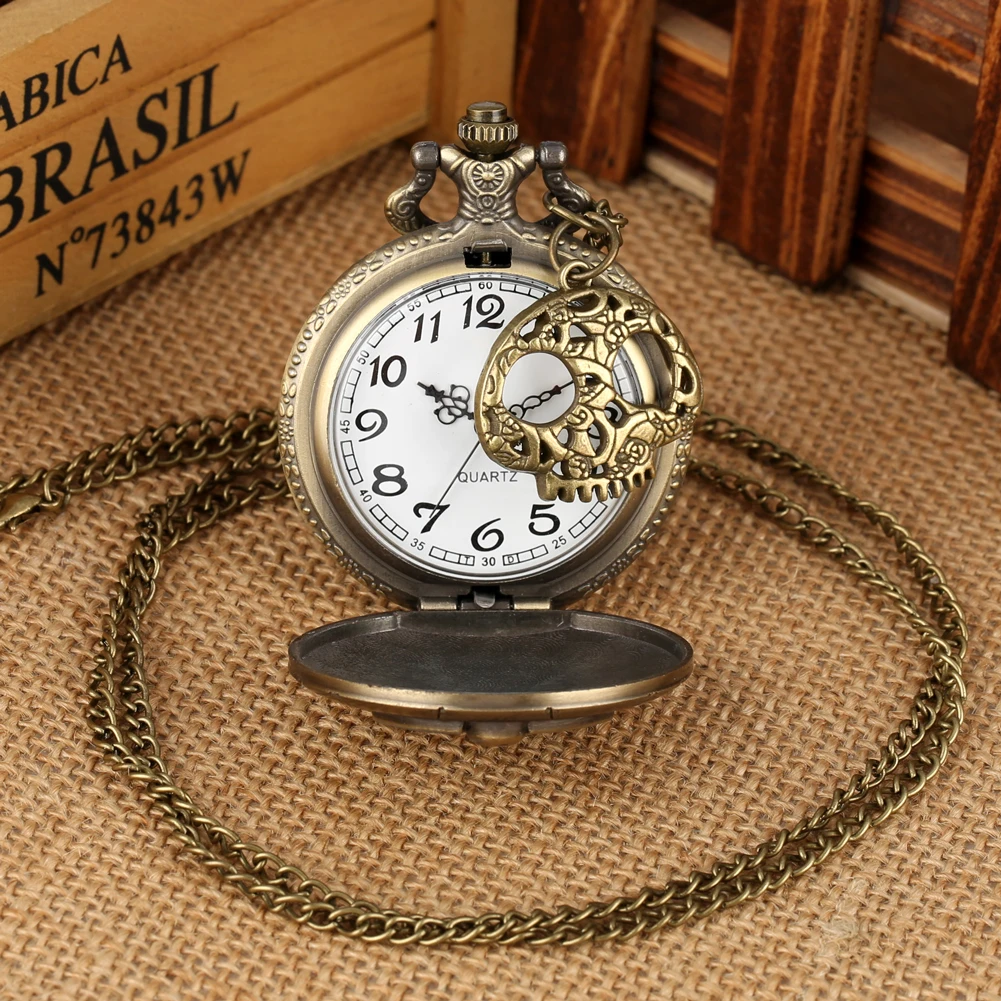 Vintage The Nightmare Before Christmas Theme Pocket Watch Bronze Skull Full Hunter Clock Necklace Chain Quartz Men Women Gift