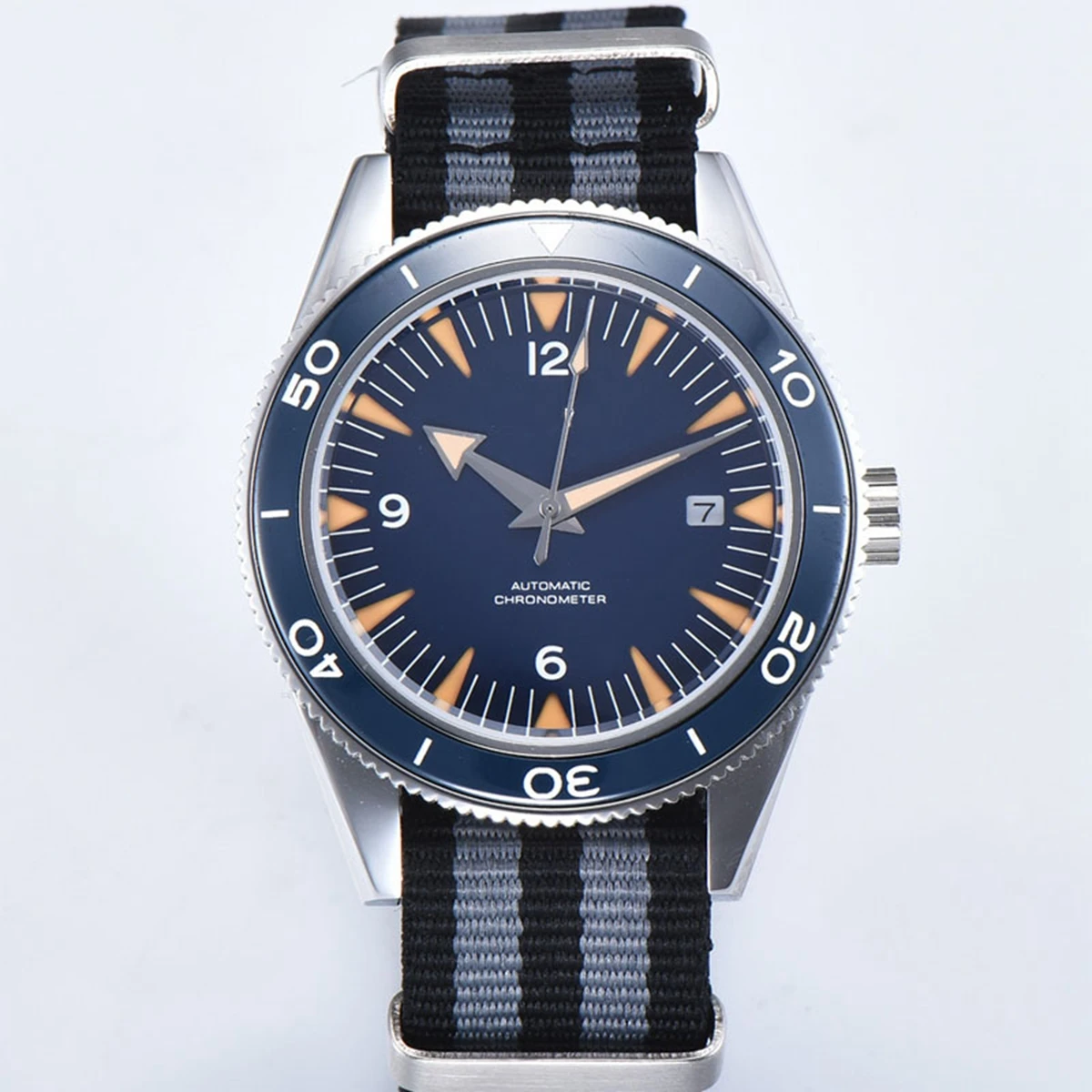 B Blue dial nylon